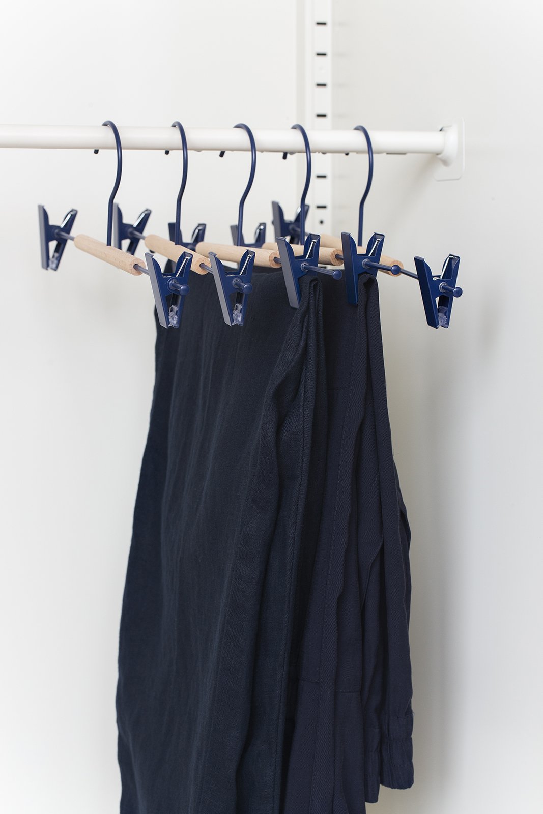 Mustard Made Adult Clip Hangers in Navy Pack of 5