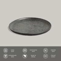 Black ceramic plate on a gray background with safety and feature icons below.