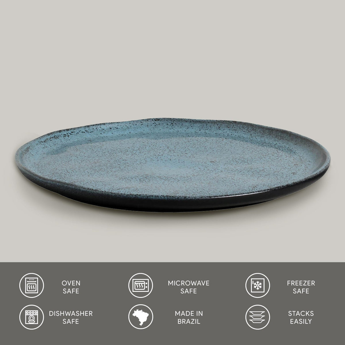 Blue ceramic plate on a gray background with safety and feature icons at the bottom.