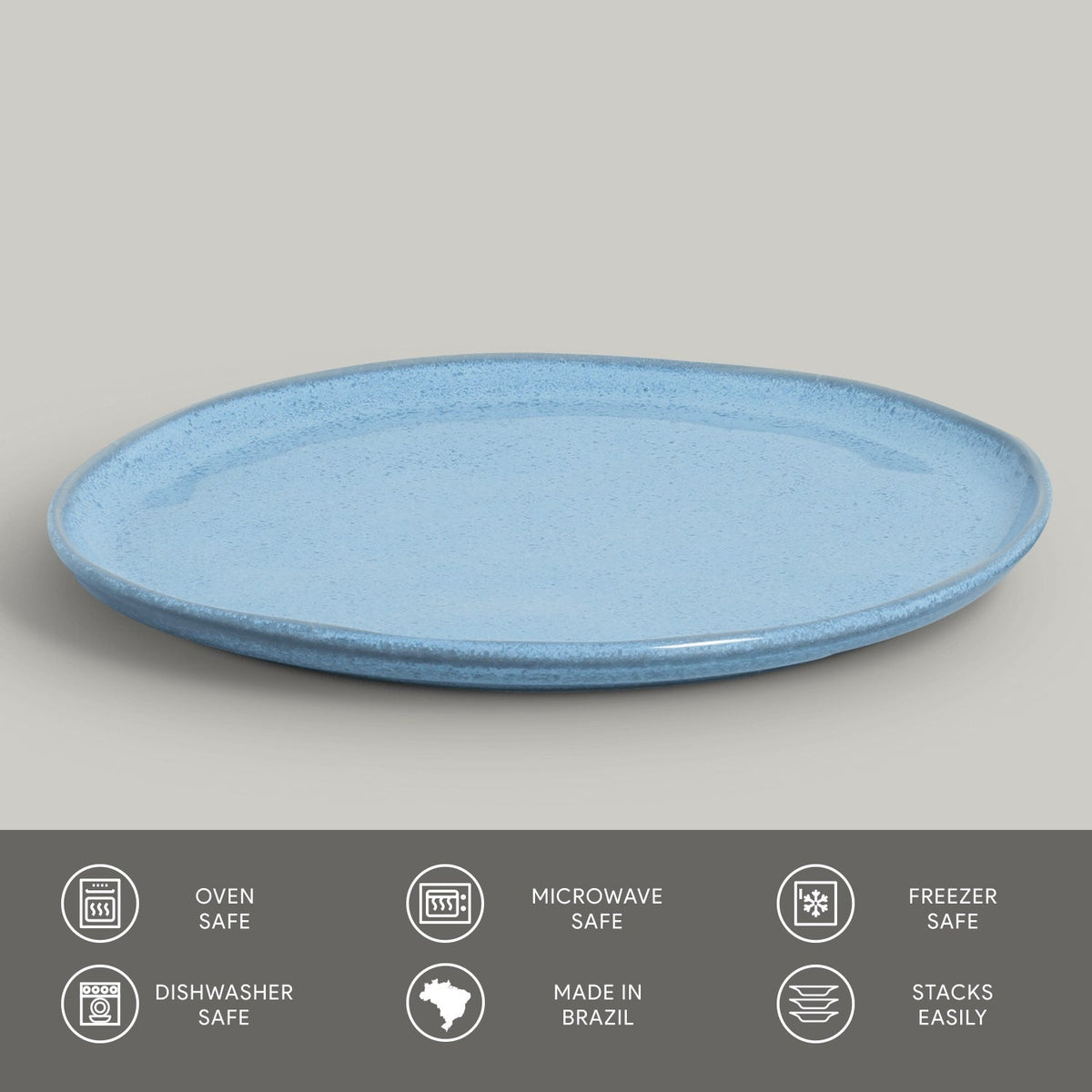Blue ceramic plate on a gray background with safety and feature icons at the bottom.